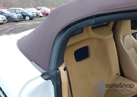 2015 Porsche Boxster S z USA, uszkodzony, nr VIN WP0CB2A8XFS130095